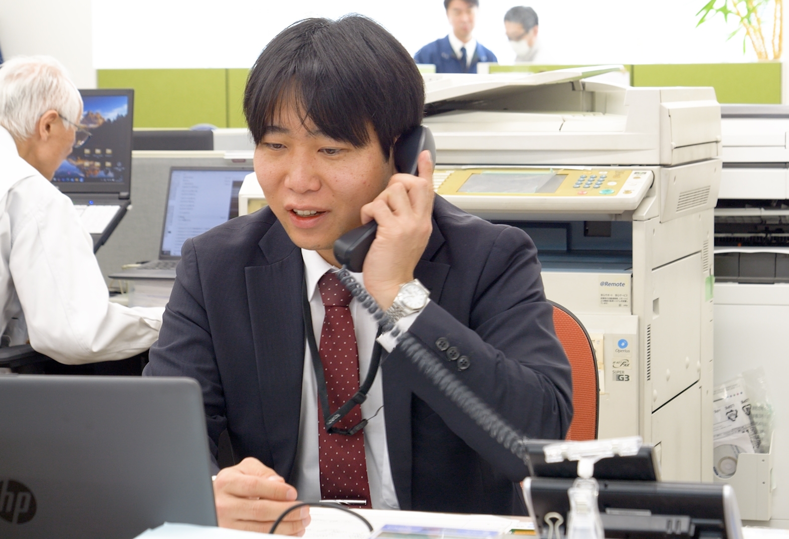 和気あいあいとした社風。年上の先輩方から多くのことを学べる